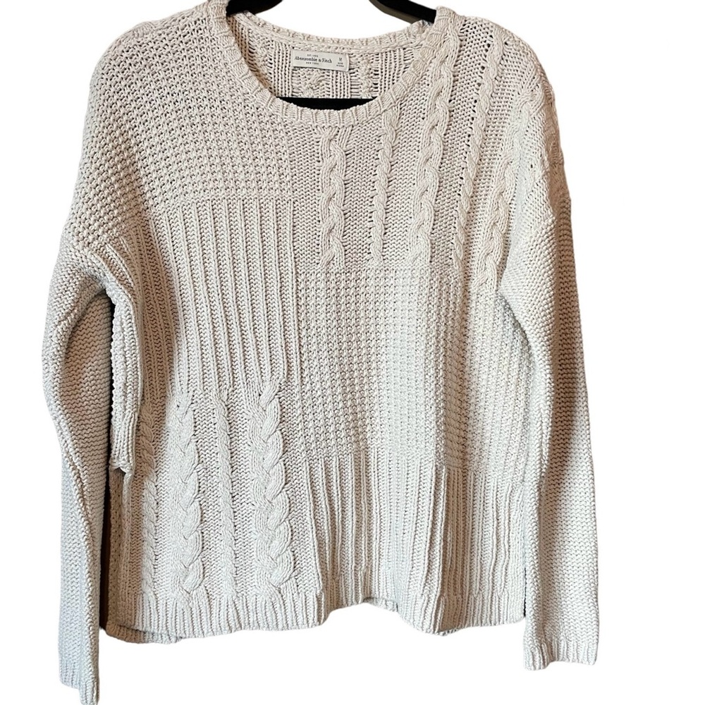 Abercrombie & Fitch Cream Cable Knit Sweater Size Medium